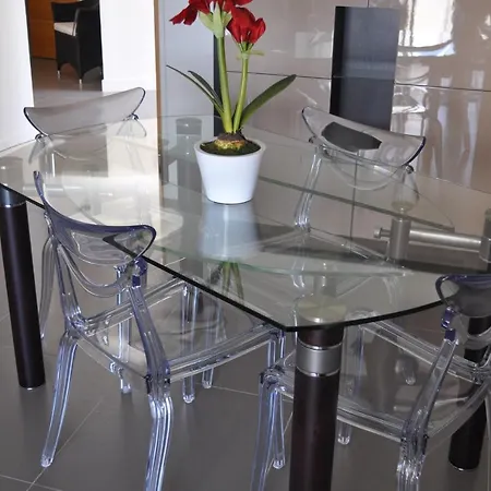 Sea View Penthouse With Terrace Lägenhet